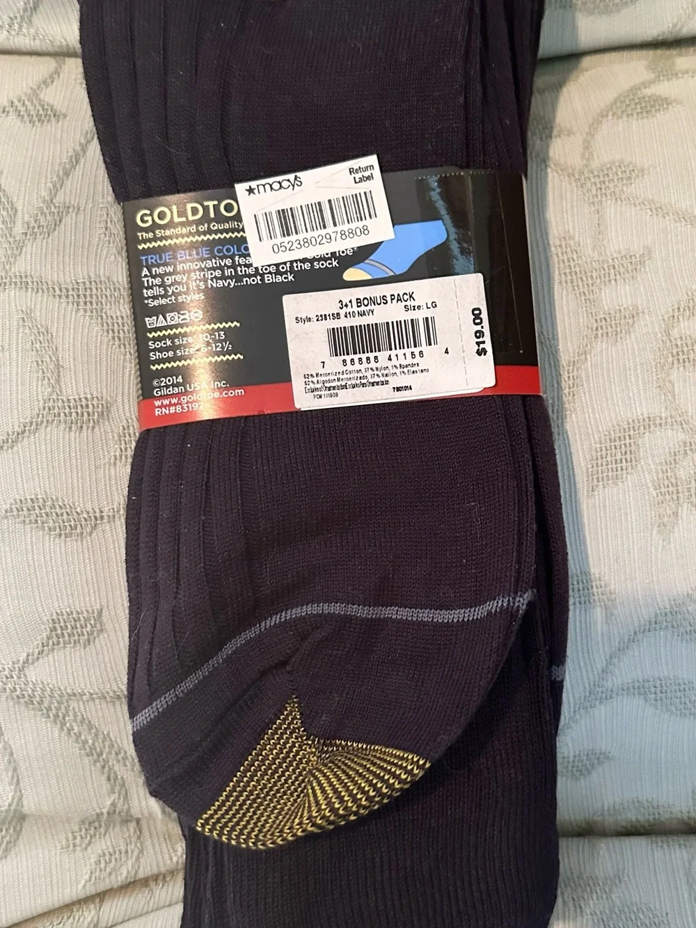 NWT Gold Toe Premier Men’s Black Crew Socks - Canterbury 3-Pack